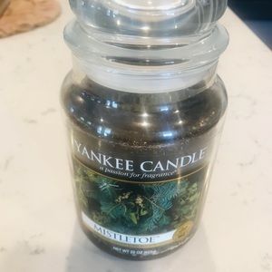 Yankee Candle - $15 - Mistletoe